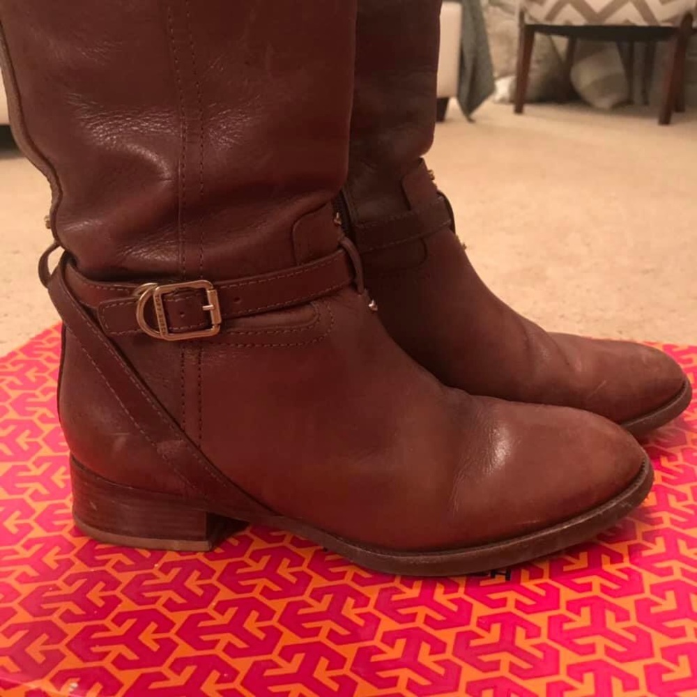 Tory Burch Riding Boots Size 8 Cognac Leather - Picture 2 of 8